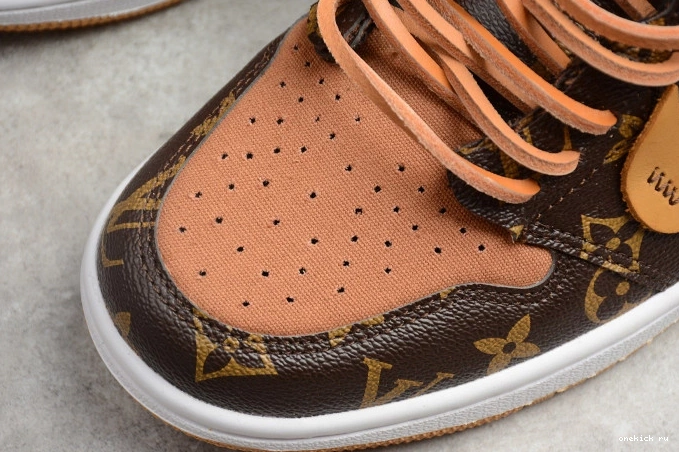 Chep Onekick OW Jordan 1 AJ1 x Off-Louis Air AQ0818-158 0715